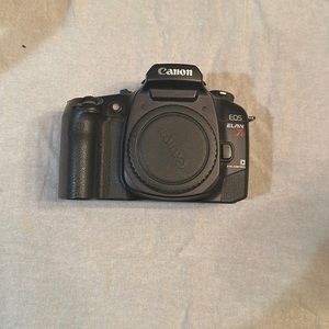 Canon camara EOS ELAN 7e